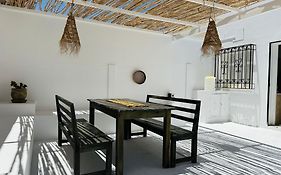 Dar Almasyaf, Maison Bord De Mer